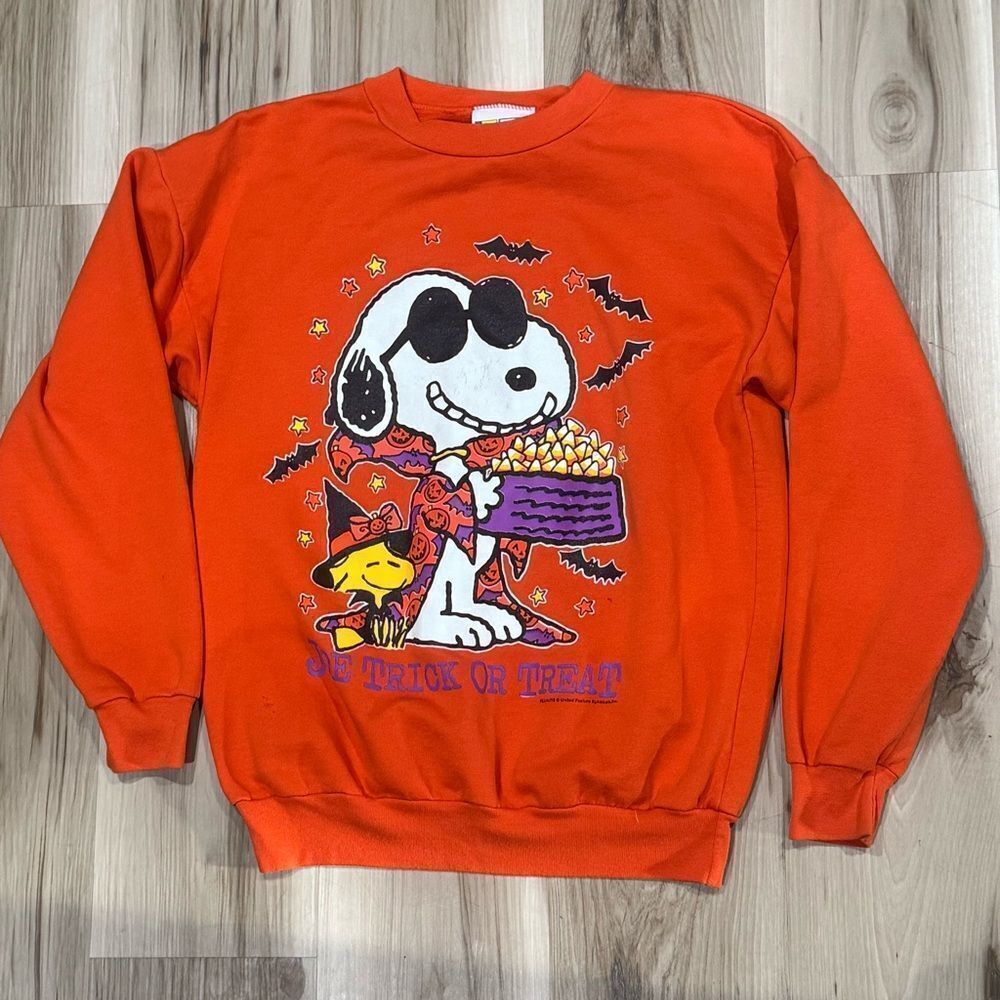 Peanuts VNTG Joe Cool Trick or Treat Halloween Crewneck Sweatshirt Mens Medium - Picture 1 of 5